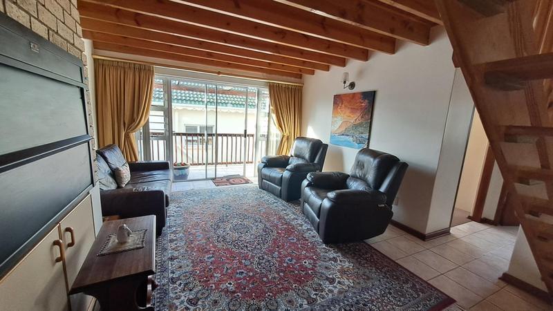 2 Bedroom Property for Sale in Stilbaai Wes Western Cape